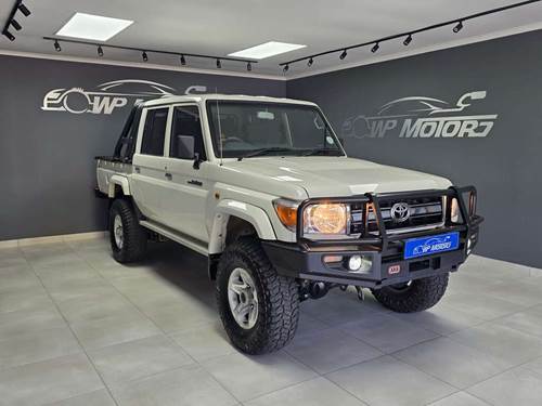 Toyota Land Cruiser 79 4.0 Pick Up Double Cab