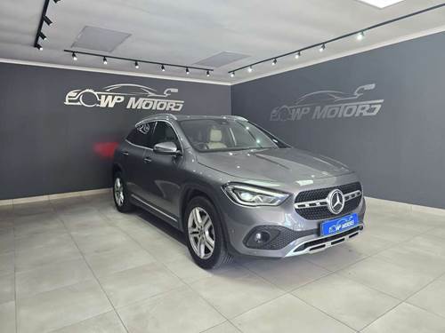 Mercedes Benz GLA 200 Progressive Auto