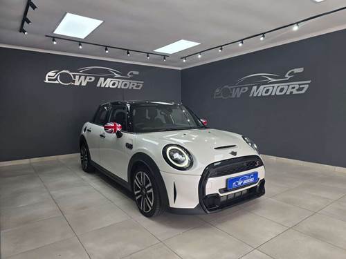 MINI Cooper S Auto 5 Doors (F55)