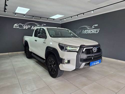 Toyota Hilux 2.8 GD-6 RB Legend Extra Cab