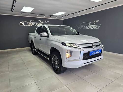 Mitsubishi Triton 2.4 Di-DC Double Cab Auto 4x4