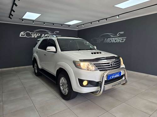 Toyota Fortuner III 2.5 D-4D VNT Raised Body