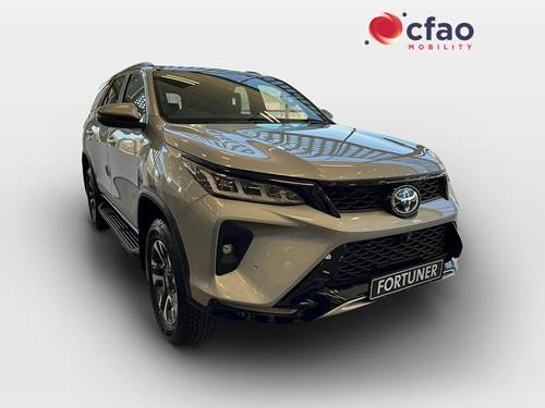 Toyota Fortuner VI 2.8GD-6 VX Auto 