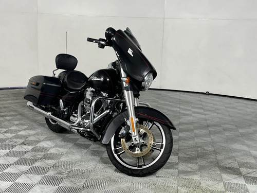 Harley-Davidson CVO Street Glide Facelift