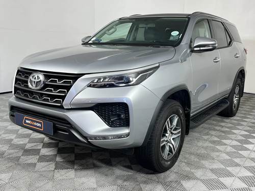 Toyota Fortuner V 2.4 GD-6 Raised Body Auto