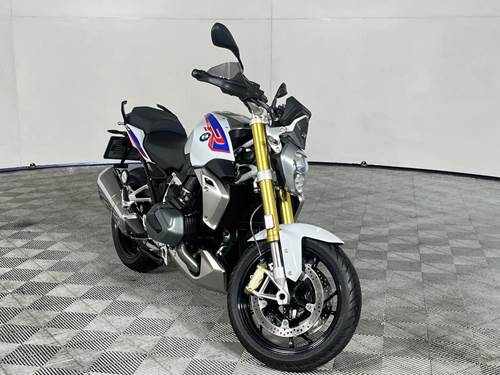 BMW R1250R