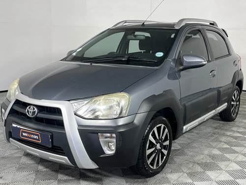 Toyota Etios Cross 1.5 Xs Hatch