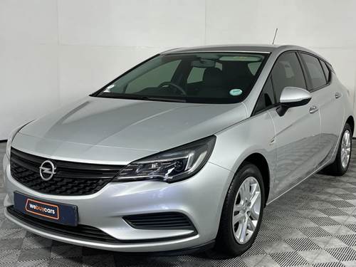 Opel Astra 1.0 T Essentia 5 Door