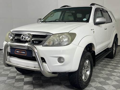 Toyota Fortuner I 4.0 V6 4X4