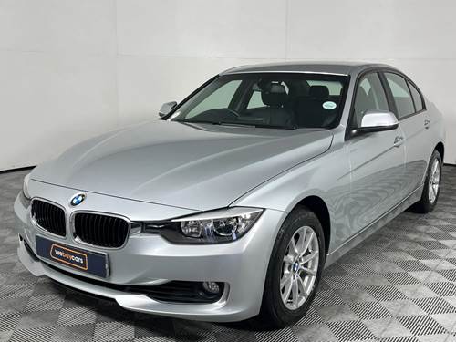 BMW 320i (F30) Steptronic