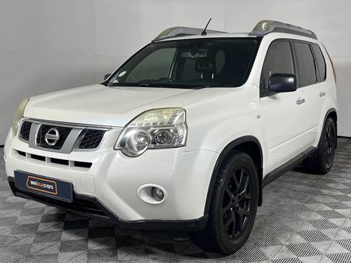 Nissan X-Trail VI 2.5 LE 4X4 CVT