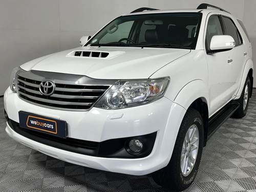 Toyota Fortuner III 3.0 D-4D 4x4 Auto