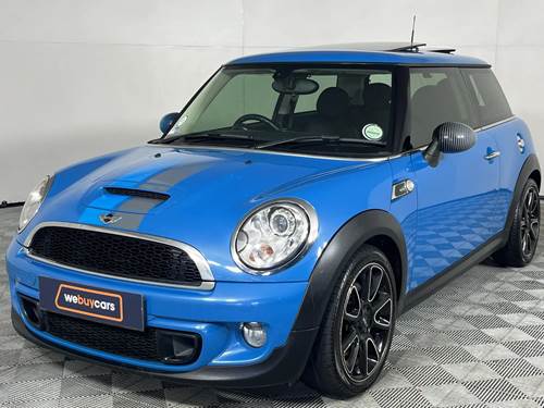 MINI Cooper S Mark IV (141 kW) Steptronic