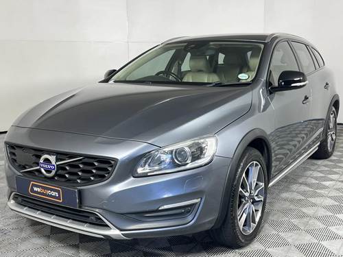 Volvo V60 Cross Country D4 Momentum Geartronic AWD