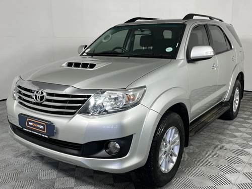 Toyota Fortuner III 2.5 D-4D VNT Raised Body Auto