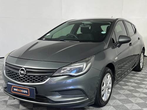 Opel Astra 1.0 T Essentia 5 Door