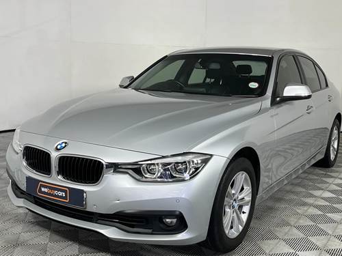 BMW 320i (F30) Auto