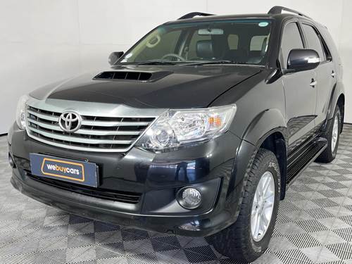 Toyota Fortuner III 2.5 D-4D VNT Raised Body Auto