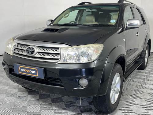 Toyota Fortuner II 3.0 D-4D Raised Body Auto