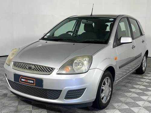 Ford Fiesta 1.6i Ambiente 5 Door Auto