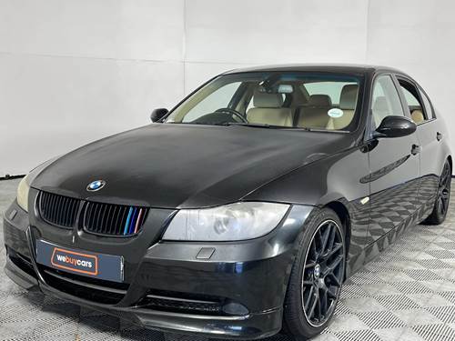 BMW 320i (E90) Auto