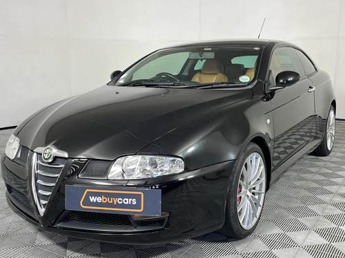 Alfa Romeo GT 3.2 V6 Distinctive