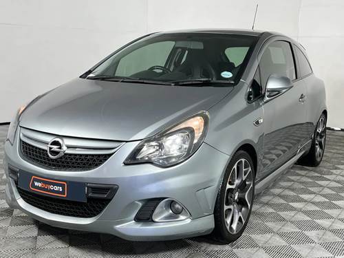 Opel Corsa 1.6i OPC