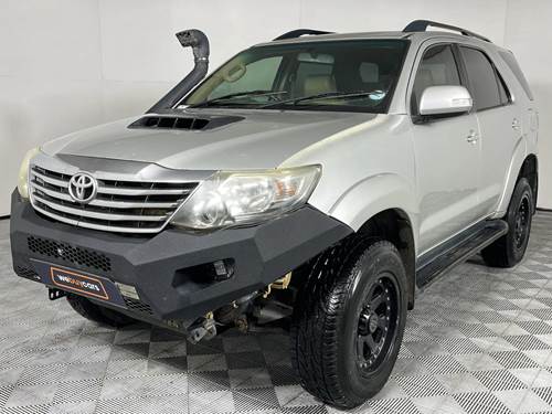 Toyota Fortuner II 3.0 D-4D 4X4 Auto