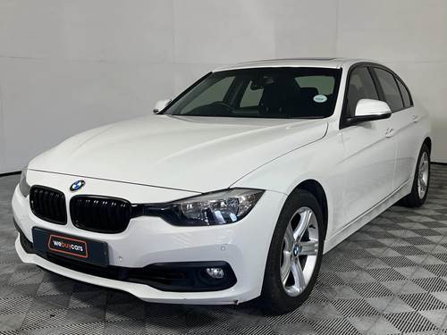 BMW 320i (F30) Auto