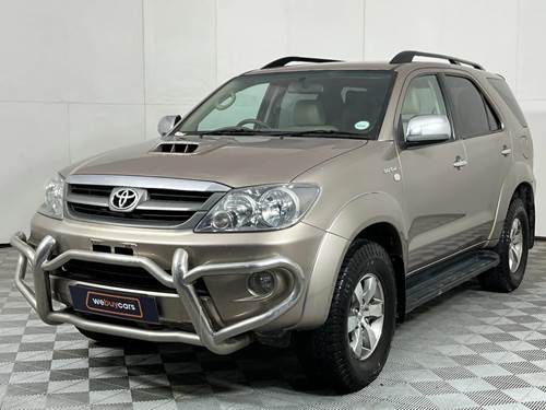 Toyota Fortuner I 3.0 D-4D Raised Body