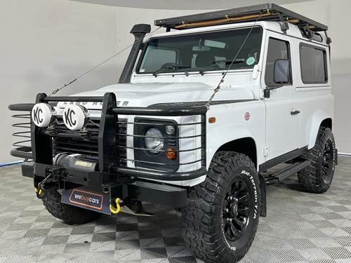 Land Rover Defender 90 2.2 D Station Wagon