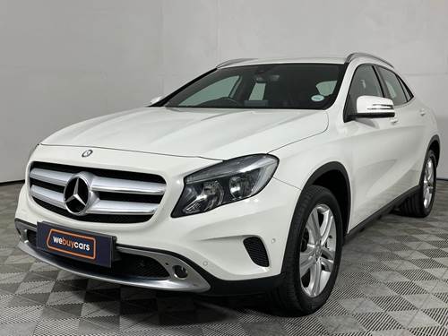 Mercedes Benz GLA 200 7G-Tronic