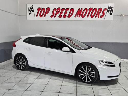 Volvo V40 T3 Momentum Geartronic