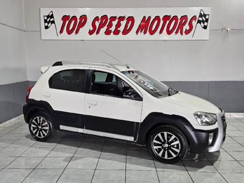 Toyota Etios Cross 1.5 Xs Hatch