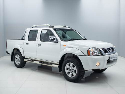 Nissan Hardbody NP300 2.4i Hi-Rider Double Cab