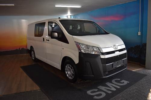 Toyota Quantum 2.8 LWB Crew Cab 6 Seater