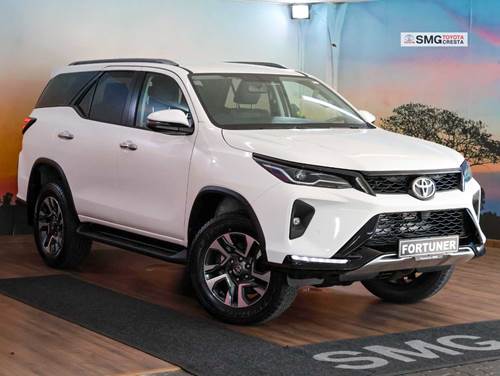 Toyota Fortuner VI 2.4GD-6 Raised Body Auto