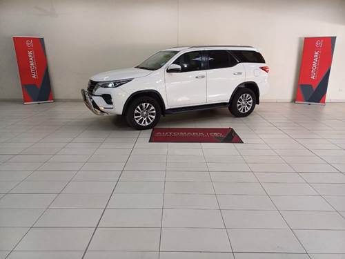 Toyota Fortuner IV 2.8 GD-6 Epic Auto