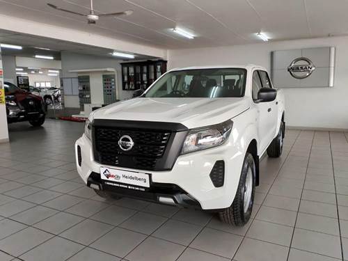 Nissan Navara 2.5 DDTi SE Double Cab