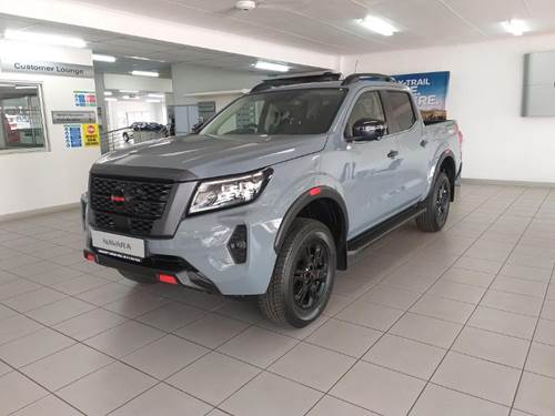 Nissan Navara 2.5 DDTi Pro-4X Double Cab Auto 4x4