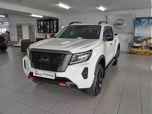 Nissan Navara 2.5 DDTi Pro-4X Double Cab Auto 4x4