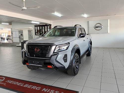 Nissan Navara 2.5 DDTi Pro-4X Double Cab Auto 4x4