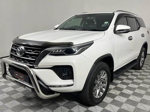 Toyota Fortuner V 2.8 GD-6 Raised Body Auto