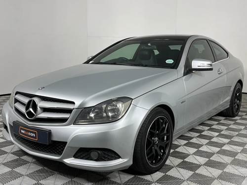 Mercedes Benz C 180 Blue Efficiency Coupe 7G-Tronic Plus