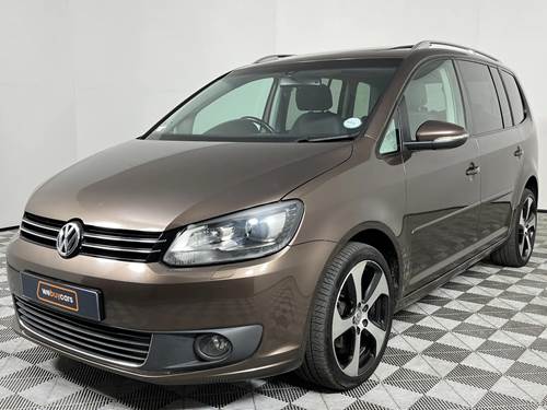 Volkswagen (VW) Touran 1.6 TDi DSG