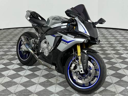 Yamaha YZF R1M