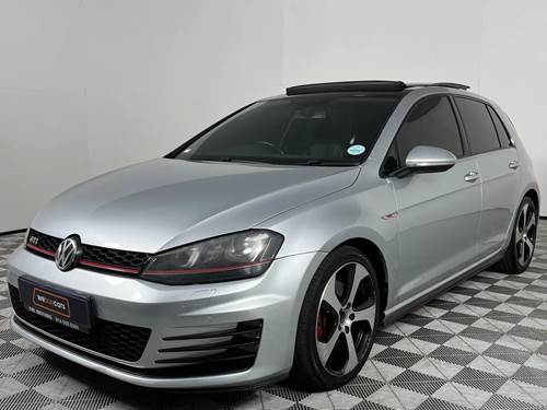 Volkswagen (VW) Golf 7 GTi 2.0 TSi DSG