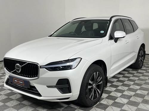 Volvo XC60 B5 Momentum Geartronic