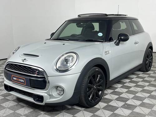 MINI Cooper S Mark IV (141 kW) Steptronic