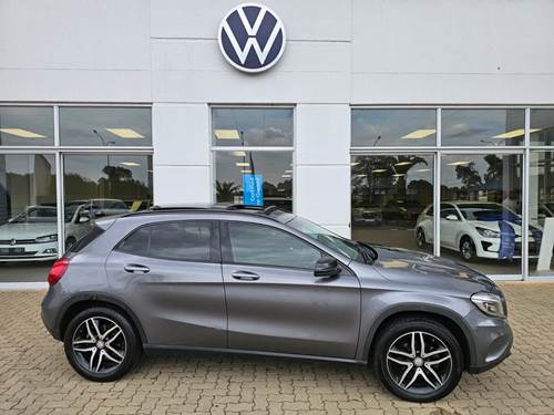 Mercedes Benz GLA 200 7G-Tronic